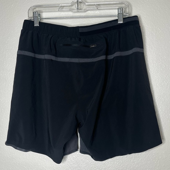 Lululemon Black Mens Athletic Pull On Shorts XL - Picture 1 of 4